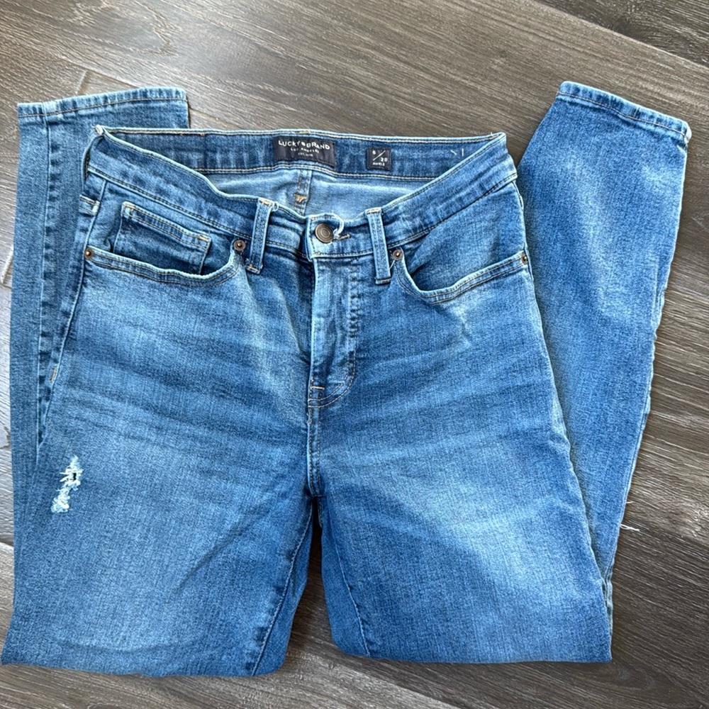 Lucky Brand skinny ankle jeans